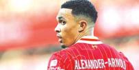 ريال مدريد يعرض مبلغا رمزيا على ليفربول