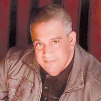 المسرح الجزائـري يستثمر في الإمكانات الرّقميــة..تدريجيـا