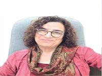 الإنســان الـذي يفقـد ظلّـه ويخاف لعنـة الذكريــات