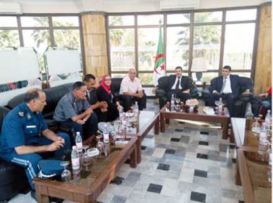 اللجنة البرلمانية تزور مطاري قسنطينة وباتنة