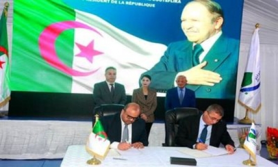 التوقيع على 3 اتفاقيات اطارية بين قطاعي البريد والاتصالات السلكية واللاسلكية والسكن