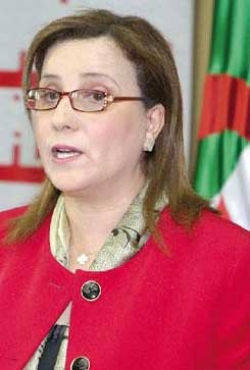 7 من المائة من الجزائريات يصبن باضطرابات نفسية بعد الولادة