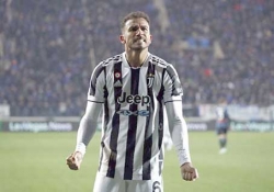 برشلونـة يسعـــى للتعاقــد مـع دانيلــو