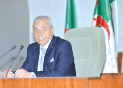 تسليم شهادات لأعضاء  وموظفي المجلس الشعبي الصحراوي