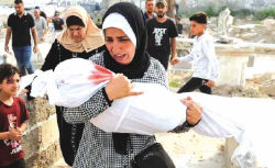 عشـرات الشهــداء بالقصف والتّجويـع والمقاومـة تكثّـف كمائنهـا