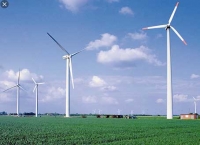 الطاقة المتجددة أول مصدر للكهرباء في 2025