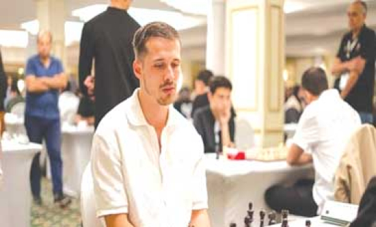 الجزائـري بلال بلحســـن “يقطف” اللّقب القاري