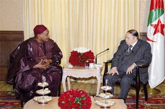 رئيس الجمهورية يستقبل سفير النيجر  الجديد