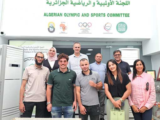 تنصيب لجنة الرياضيين الجديدة