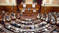 مجلس الأمة يختتم دورته البرلمانية لسنة 2016-2017