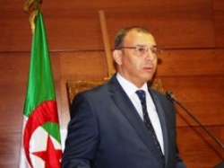زعلان يوفد لجنة تفتيش حول ضياع أمتعة المسافرين إلى مطار الجزائر الدولي