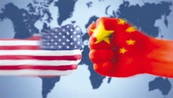 بكين تهدد واشنطن بإجراءات جمركية مضادة
