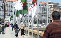 رصانة الدبلوماسية الجزائرية تُربك «البلادة» الفرنسية