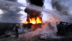إيران: إصابة 100 عامل في حريق ضخم بمصفاة أصفهان النفطية