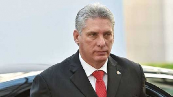 الرئيس الكوبي الجديد يتعهد بالدفاع عن إرث كاسترو