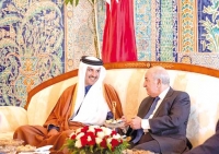 رئيس الجمهورية وأمير دولة قطر يتفقان على توسيع التعاون  بين البلدين