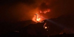 أمريكا: قتلى في حرائق مدمّرة تجتاح كاليفورنيا وإعلان حالة الطوارئ