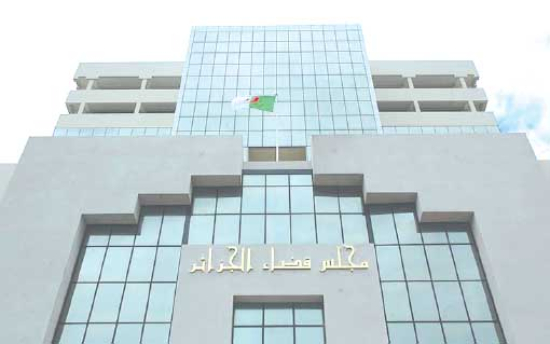 راغبـون في التّرشّــح للرّئاسيـات اشـتروا توقيعات التّزكيـة