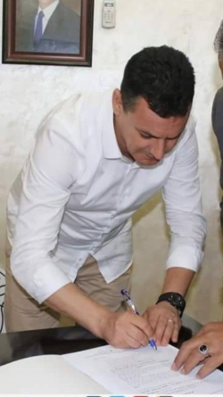 نادي الرمثا الأردني يتعاقد رسميا مع المدرب الجزائري رحموني