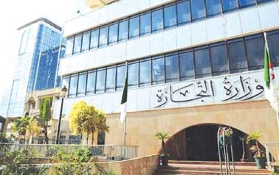 تسهيـل انسياب السّلــع والخدمات نحــو السـوق اللّيبية