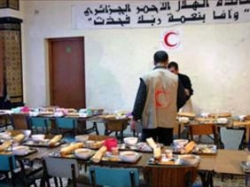 الهلال الأحمر الجزائري: تخصيص مطاعم الرحمة لفائدة اللاجئين الأفارقة وعمال الورشات