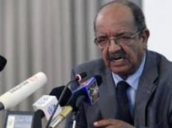 الجزائر و الكونغو يؤكدان على ضرورة مرافقة الليبيين في جهودهم الرامية إلى الخروج من الأزمة