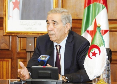 اتفاق بين الجزائر وفرنسا على وحدة مالي ومكافحة الإرهاب