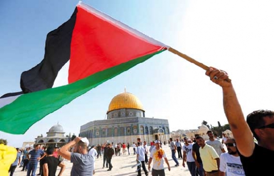 الرئاسة الفلسطينيـــة تؤكـــد أن أي حل عــــادل يجب أن يضمن القدس عاصمة الدولة المستقلة