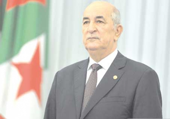 رئيس الجمهورية يهنِّئ نظيره التونسي