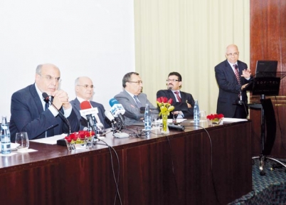  المؤسسات الجزائرية مدعوة للاستفادة من التسهيلات الجديدة