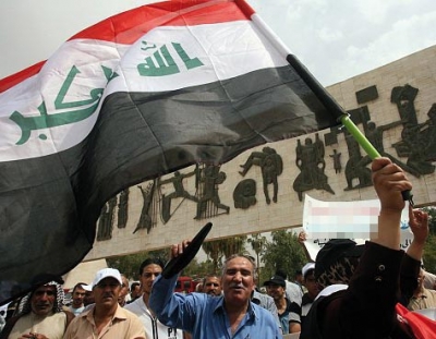 عين العراقيين على استعادة الأمن وإقرار الوحدة