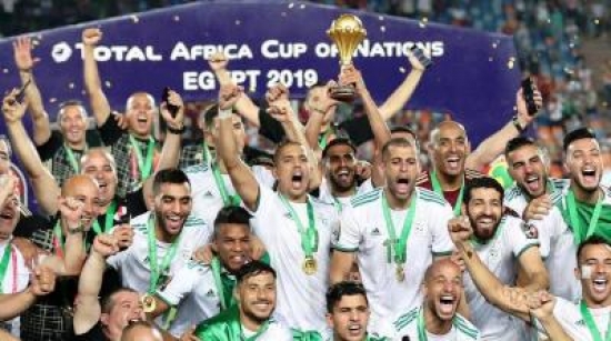 وزير الشباب والرياضة : الجزائر مستعدة لاستضافة كأس إفريقيا 2021 إذا سُحب التنظيم من الكاميرون
