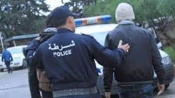 توقيف ثمانية أشخاص بتهمة المتاجرة بالمخدرات والسرقة في منطقتي براقي والكاليتوس بالعاصمة