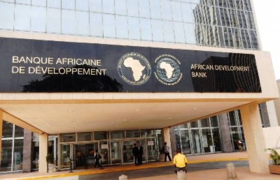 بنك التنمية الافريقي :  أفريقيا قد تفقد مابين 25-30 مليون وظيفة في 2020 بسبب جائحة كورونا