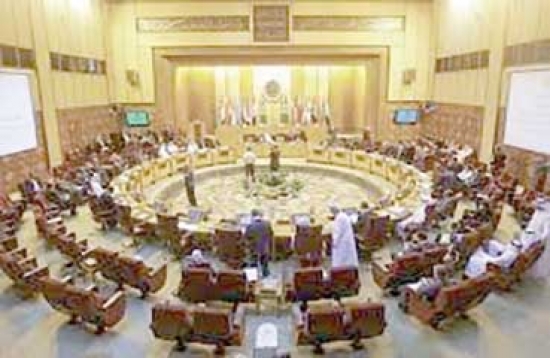 القمة العربية في مواجهة تحديات أمنية وغذائية