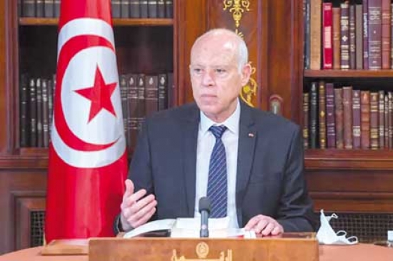 الرئيس التونسي يدعو لاستفتاء بشأن الإصلاحات