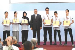 ملتزمون برعاية النخب المدرسية وتثمين قدراتها