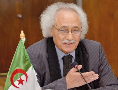   باباس: الجزائر رفعت التحدي في نزع الألغام