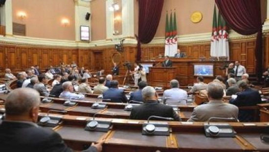 السيناتور حمود شايد يتنازل طوعا عن الحصانة البرلمانية بعد طلب العدالة رفعها