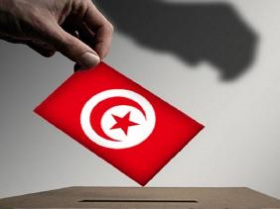 التونسيون ينتخبون اليوم رئيسا جديدا للبلاد