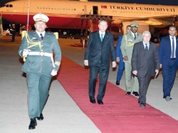 الرئيس التركي يشرع في زيارة رسمية إلى الجزائر