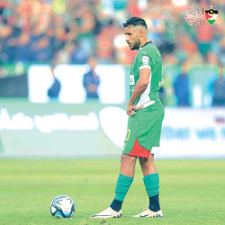 بلايلي باق في الفريق.. ويتفاوض عـلى تمديـــد عقــده