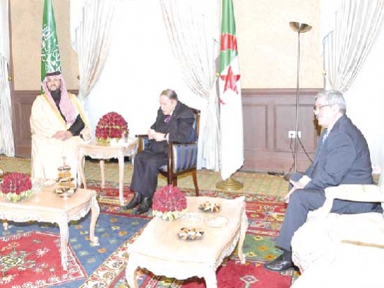 الرئيس بوتفليقة يستقبل الأمير تركي  بن محمد بن فهد بن عبد العزيز آل سعود