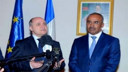 وزير الداخلية الفرنسي لو رو يدعو إلى الاستمرارية في تعاون حامل للصداقة بين الجزائر وفرنسا