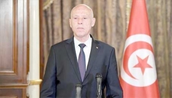 الرئــيس التونســي يمدــّد التدابـــير الاستثنائيــــة