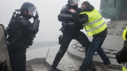 فرنسا : ارتفاع حصيلة ضحايا محتجي &quot;السترات الصفراء&quot; إلى 9 قتلى