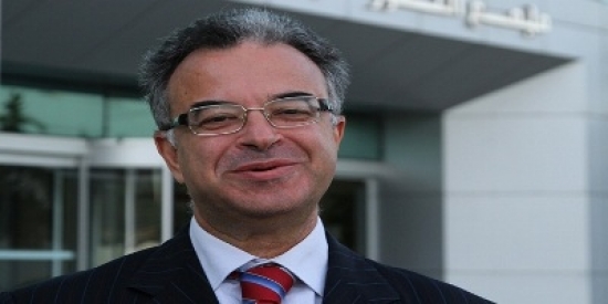 وفاة وزير الصحة التونسي سليم شاكر