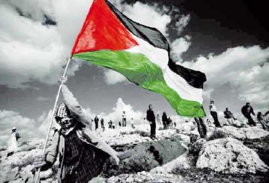 القيادة الفلسطينية ترفض كل ضم قسري للأرض