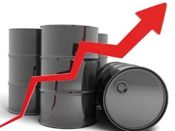 أسعار  برميل النفط  بين 60 و70 دولارا خلال السنتين المقبلتين