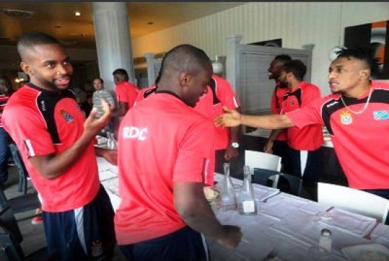 الاتحاد الكونغولي لكرة القدم يعلن غياب 4 لاعبين دوليين خلال ودية الجزائر بسبب الإصابة